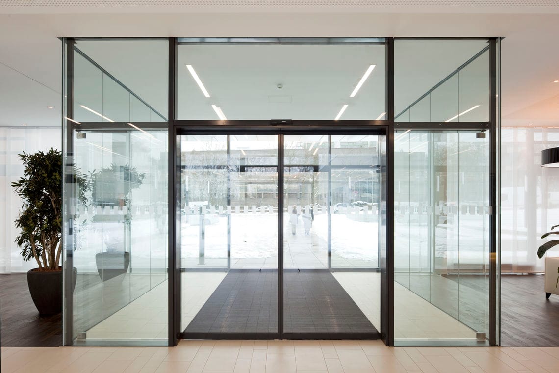 automatic door repair and maintenance